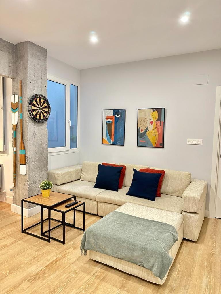 Alhondiga City Center By Sleep In Bilbao Luaran gambar