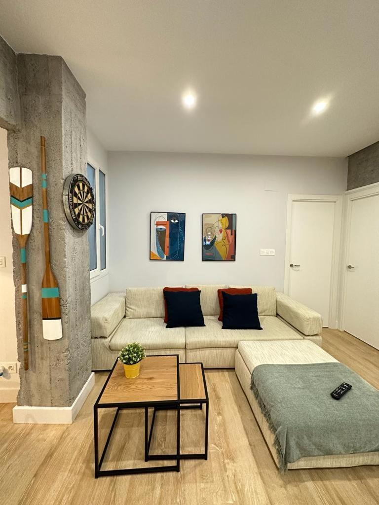 Alhondiga City Center By Sleep In Bilbao Luaran gambar
