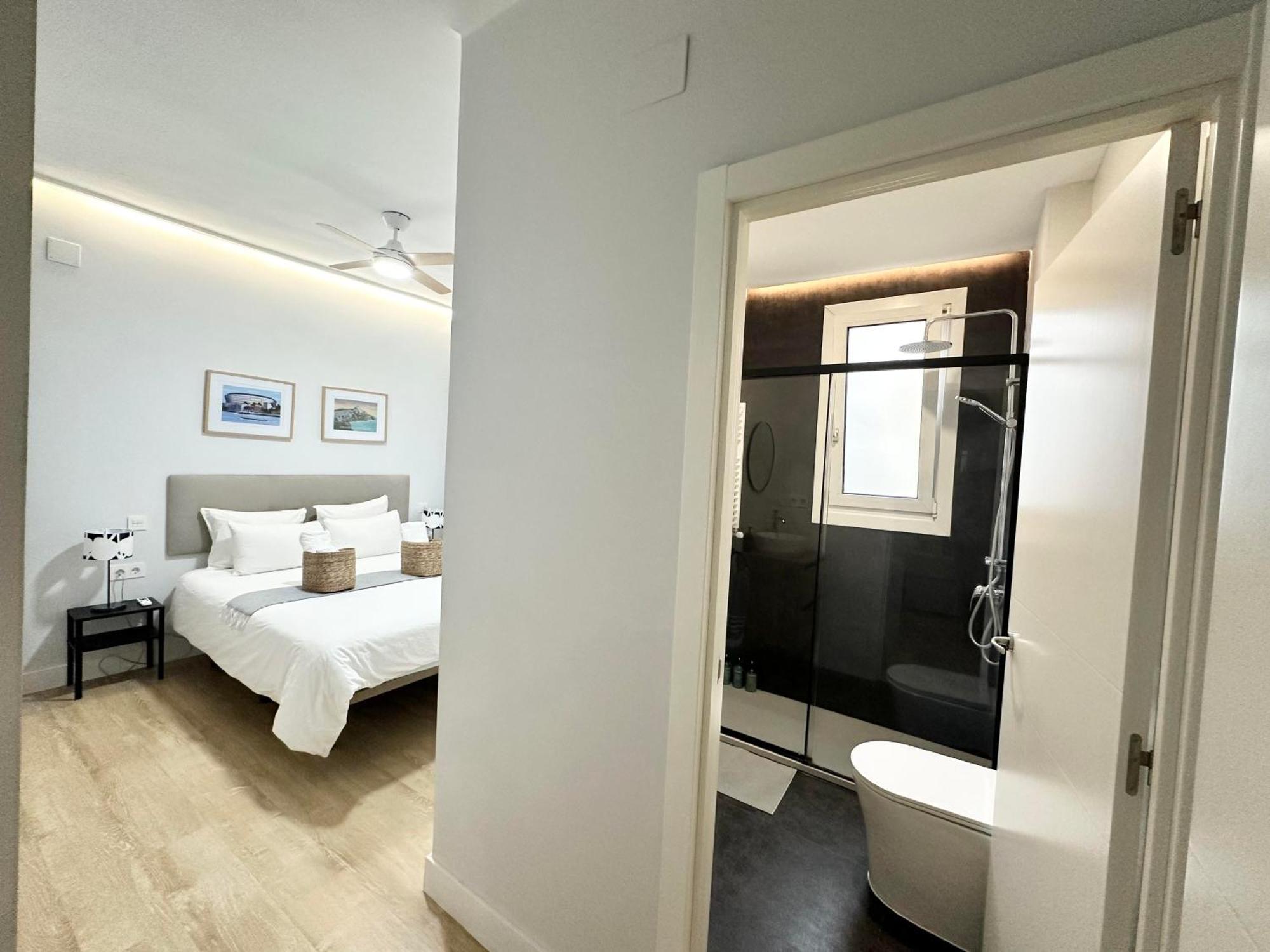 Alhondiga City Center By Sleep In Bilbao Luaran gambar